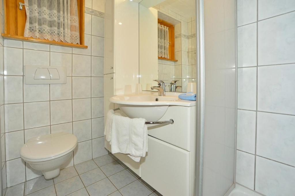 Haus Orplid Otel Seefeld in Tirol Oda fotoğraf