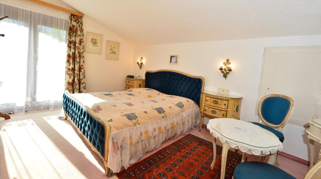 Haus Orplid Otel Seefeld in Tirol Oda fotoğraf